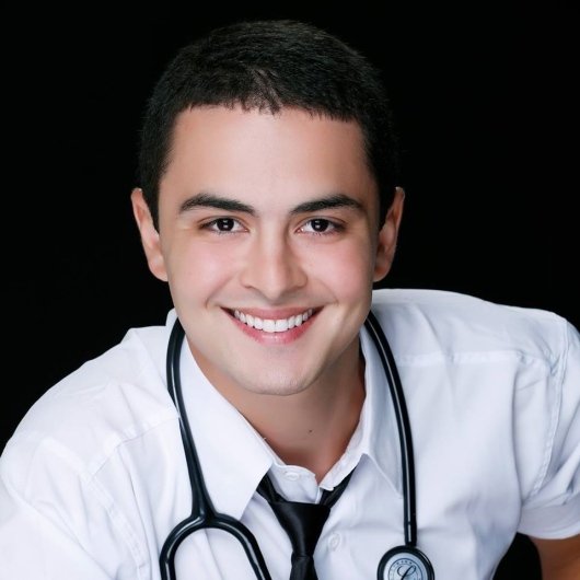 Dr. Pedro Oliveira