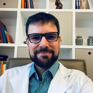 Dr. Fábio Checchia Ferreira
