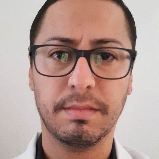 Dr. Lucas Otávio