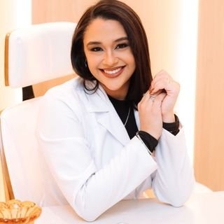Dra. Ana Beatriz Mafra de Oliveira