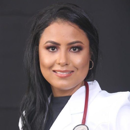 Dra. Pricila Carolinda Andrade Silva