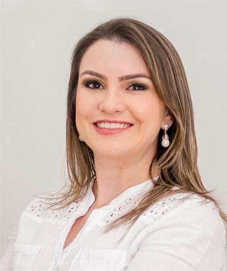 Vanessa Cristina Dalla Côrt