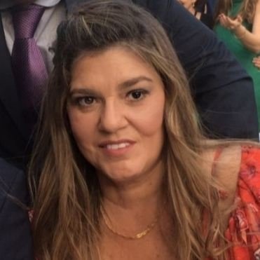 Dra. Yara Àvila