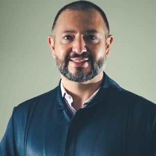 Dr. Danilo de Almeida Flabis