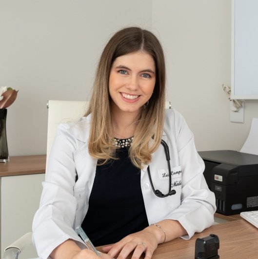 Dra. Laís Campolina Almeida