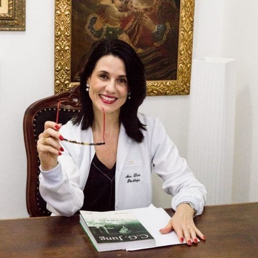 Dra. Ana Cristina Ferreira Dias