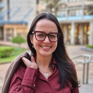 Dra. Clarissa Pinto Pizarro de Freitas