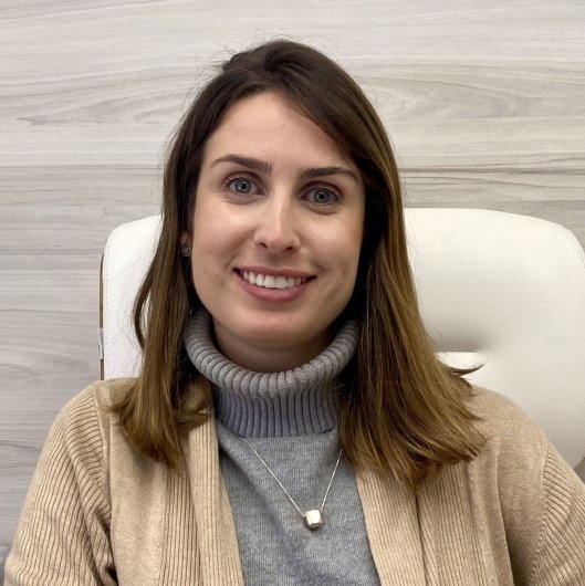 Dra. Bruna Duarte Pinto