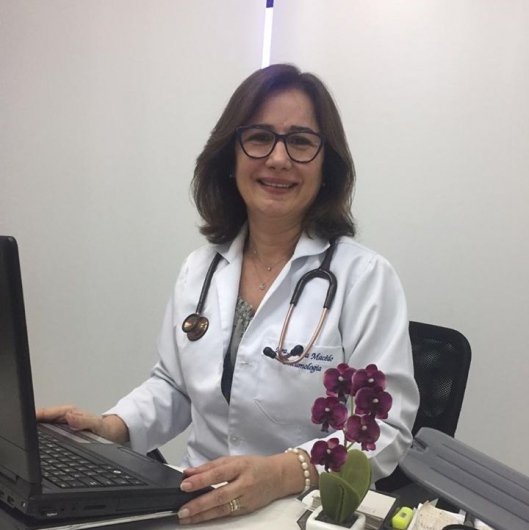 Dra. Liana Macedo