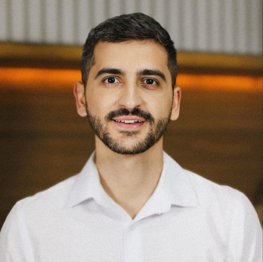 Dr. Felipe Gonçalves Moreira
