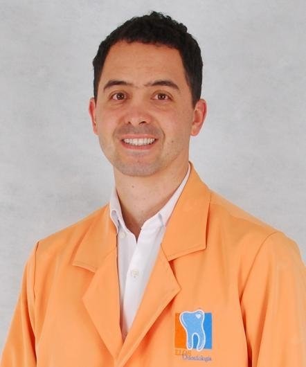 Dr. Emerson Vieira
