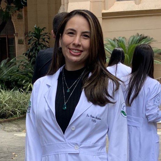 Dra. Clarisse Albuquerque Correa