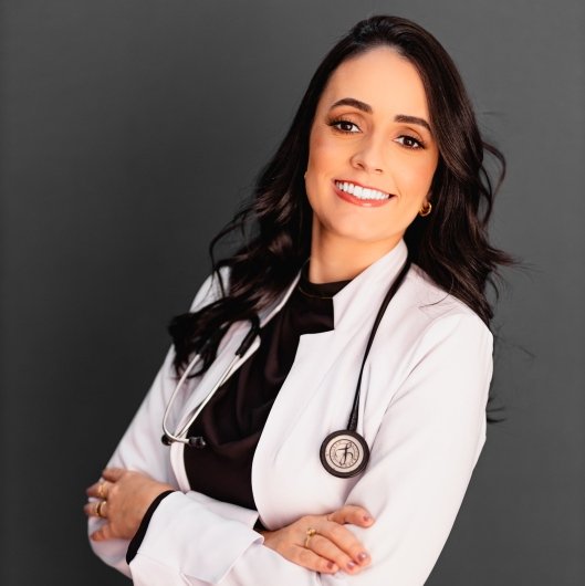Dra. Daniela Emerick Pereira
