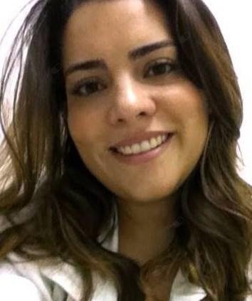 Dra. Lívia de Almeida Andrade