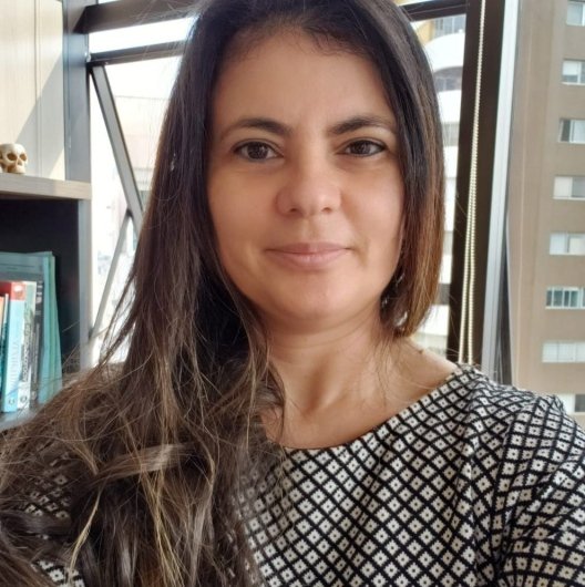 Elvani de Lucia