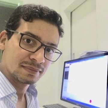 Dr. Bernardo Marshall