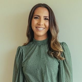 Dra. Fernanda de Souza Nascimento