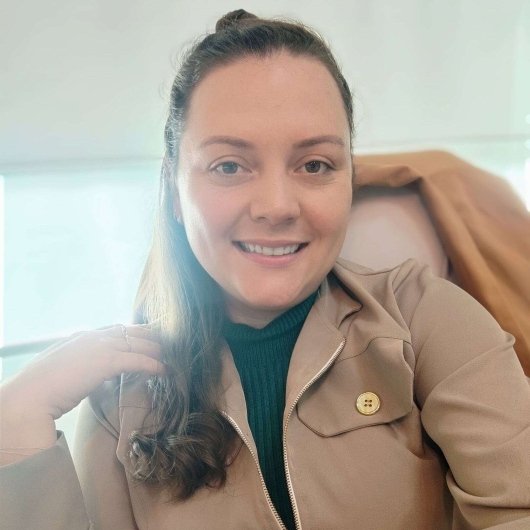 Dra. Laura Chiamulera