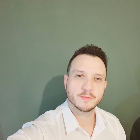 Dr. Rodrigo Grossi Lopes