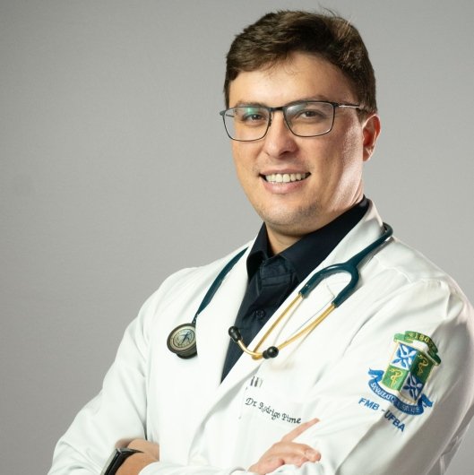 Dr. Rodrigo Pimentel