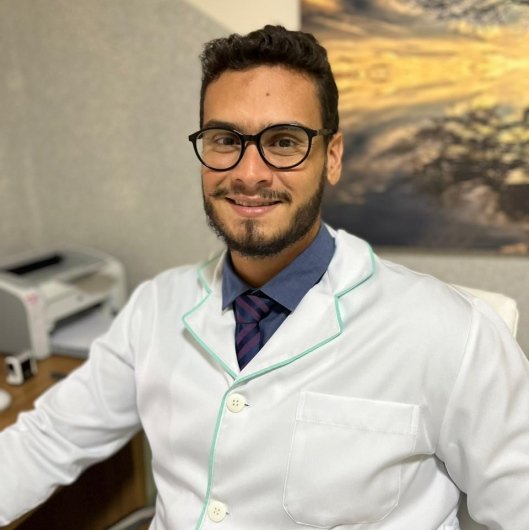 Dr. Fernando Henrique Aires de Souza
