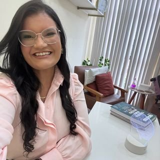 Dra. Juliana Teixeira De Araujo Vieira