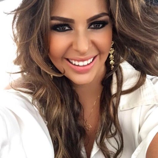 Dra. Laura Ferreira