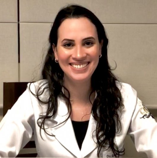 Dra. Renata Tavares Silva Souza