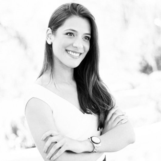 Dra. Marcela Bruna Oliveira Rocha