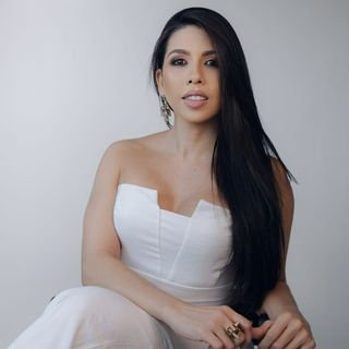 Dra. Mayra Brito de Sousa Oliveira