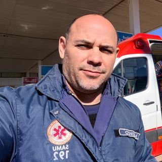 Dr. Igor da Silva Leitão