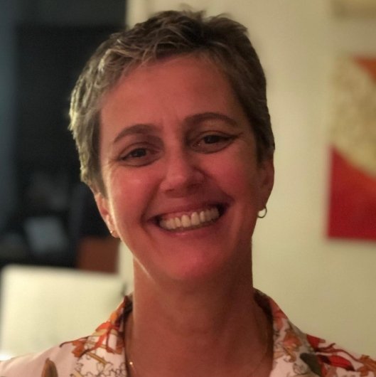 Dra. Deise Mara Lima da Costa