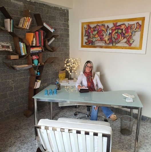 Dra. Angélica Craveiro Kairalla