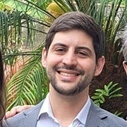 Dr. Eduardo Pelegrineti Targueta