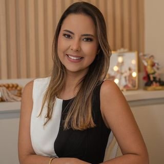 Dra. Malu Dantas De Almeida