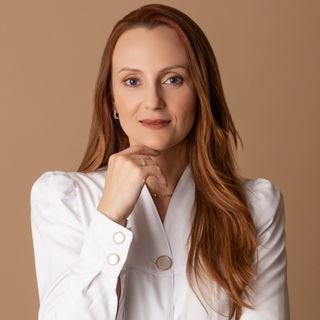 Dra. Kamyla Griebeler