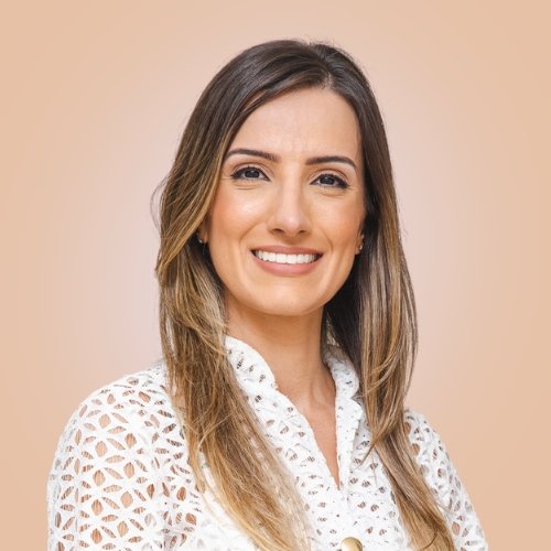 Dra. Karolina Vêncio Frauzino Ramos
