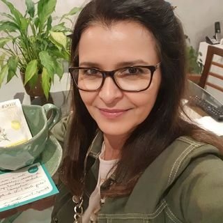 Dra. Sílvia Moreira Lacerda Barbosa