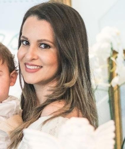 Dra. Erica Sampaio Barbosa