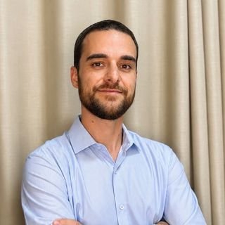 Dr. Gabriel Andrade