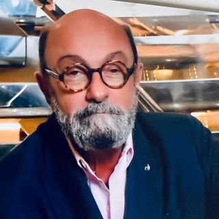Dr. Marcos Cury Neubauer