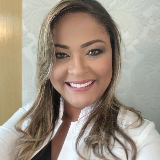 Dra. Karlla Haddad Pereira