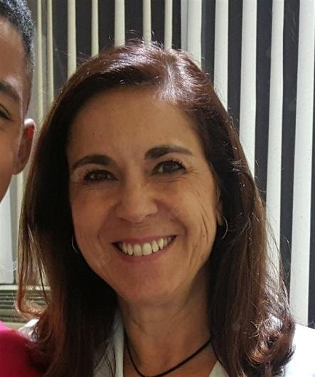Dra. Luciana Costa da Albuquerque Gleizer