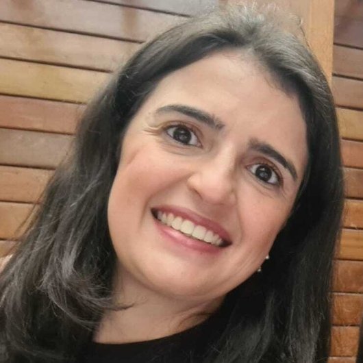 Dra. Thais Placido Lengruber Correa