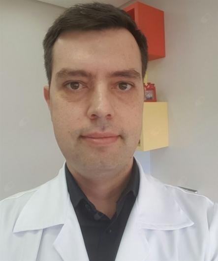 Dr. Eduardo Borges de Medeiros