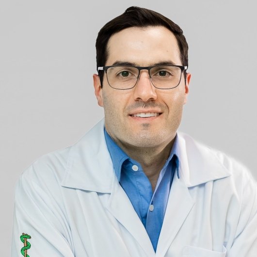 Dr. João Victor Ferri
