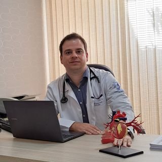 Dr. Éder Gomes Sarubo