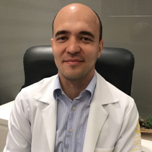 Dr. Fernando Almeida Rizzo