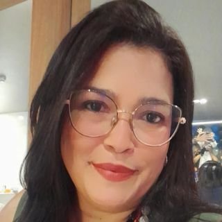 Dra. Lucíola Barbosa dos Santos Farias