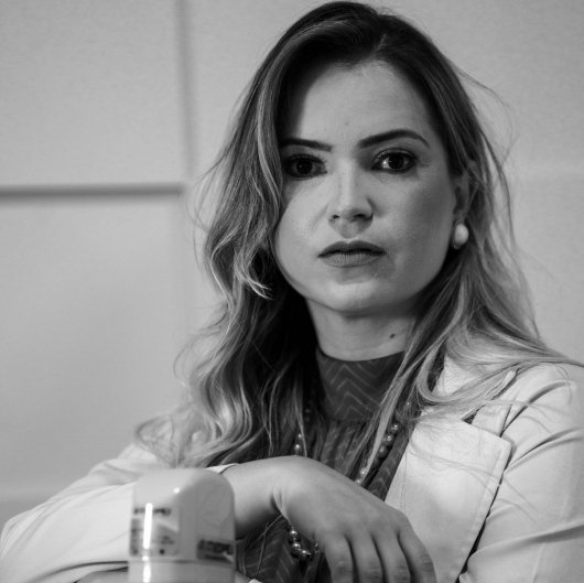 Dra. Ana Carolina Bueno Moreira Araujo